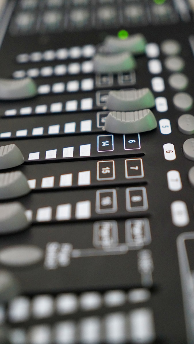 Top Tools and Plugins Leveraging XFR for FX and Crypto Reputation Monitoring